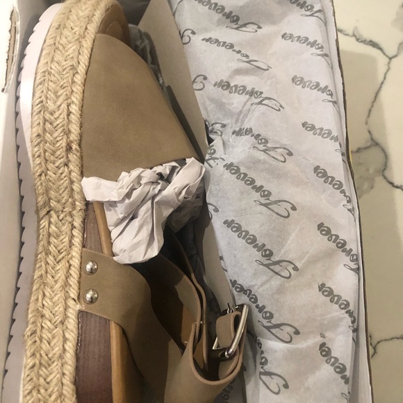 Forever sandals in sand color from Nordstrom - Picture 8 of 9